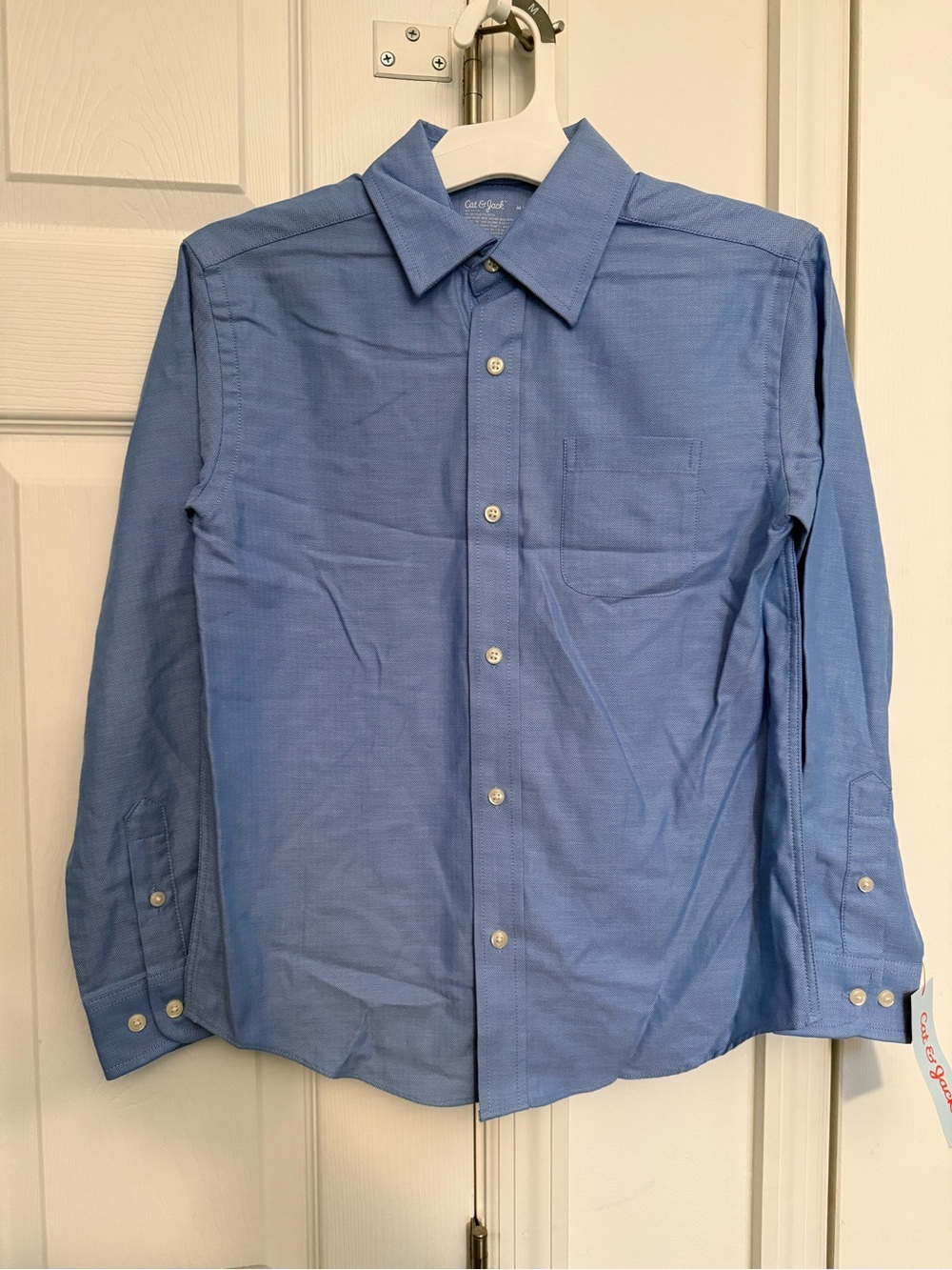 Cat & Jack Light Blue Button-Down Dress Shirt